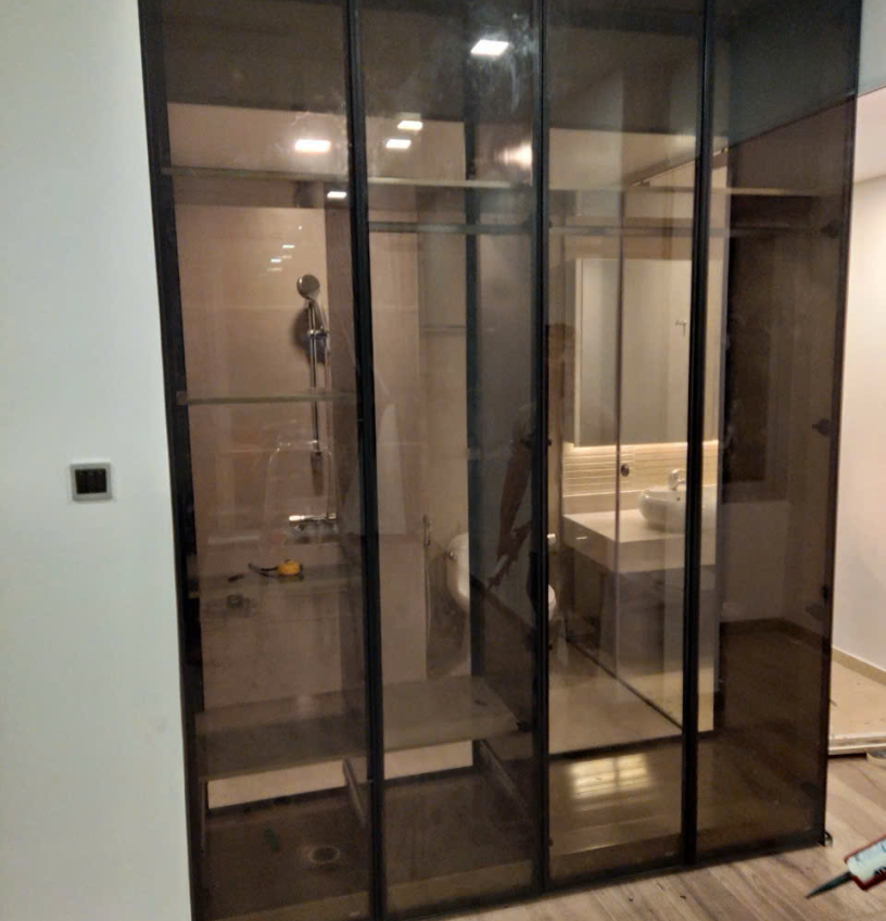 Cánh kính tủ quần áo, tủ rượu mẫu 06