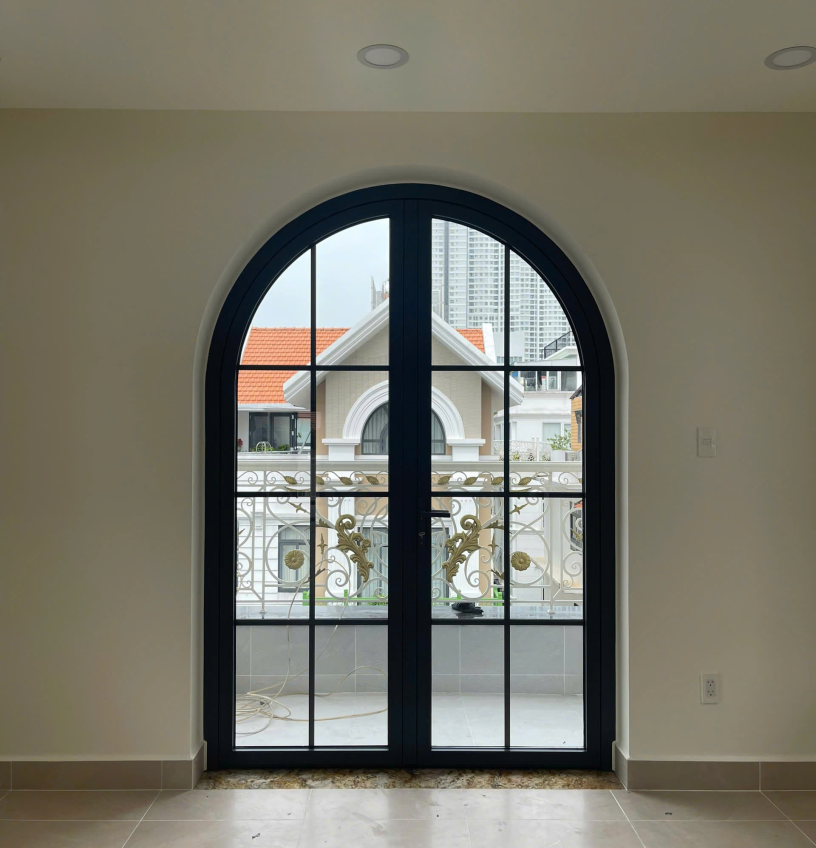 Cửa nhôm kính mẫu 05