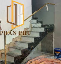 Lan can cầu thang mẫu 06