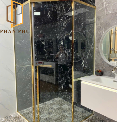 Carbin tắm đứng mẫu 04