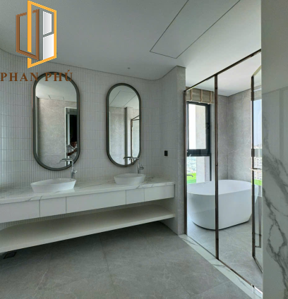 Carbin tắm đứng mẫu 05