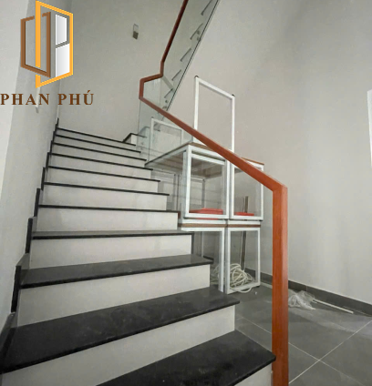 Lan can cầu thang mẫu 06